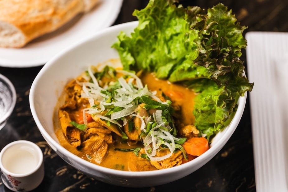Banh Mi Bo Kho Chay - Vietnamese Vegetarian Curry Stew (V) (GF).